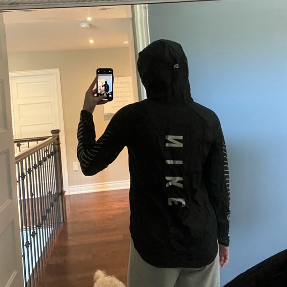 Black and Gray Nike Windbreaker! Worn Once, Excellent Quality! - Picture 3 of 3